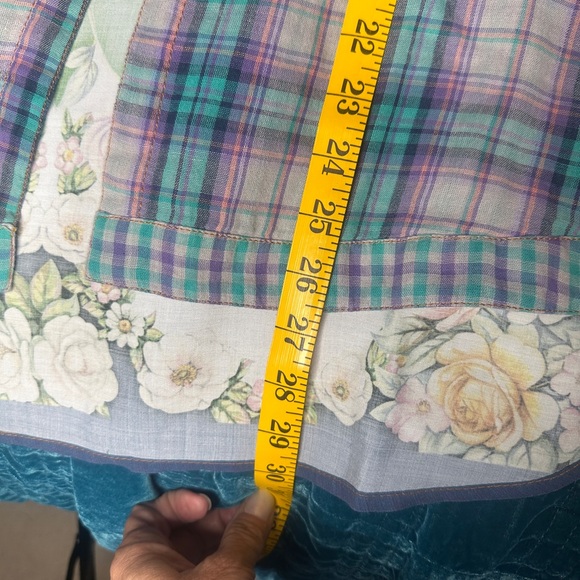 Aratta Plaid button down - Picture 7 of 7